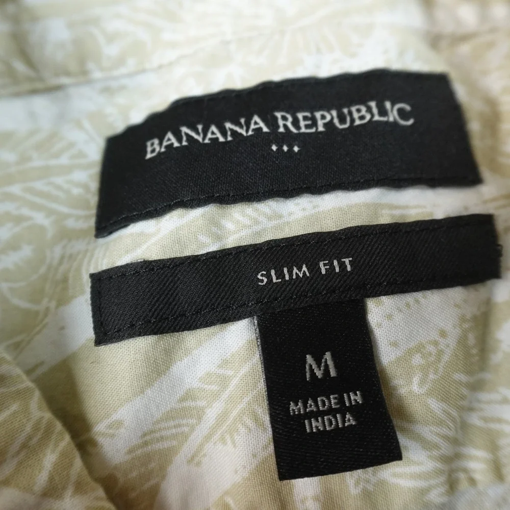 Banana Republic Shirt Mens M Beige Tropical Hawaiian Aloha Slim Fit Short Sleeve